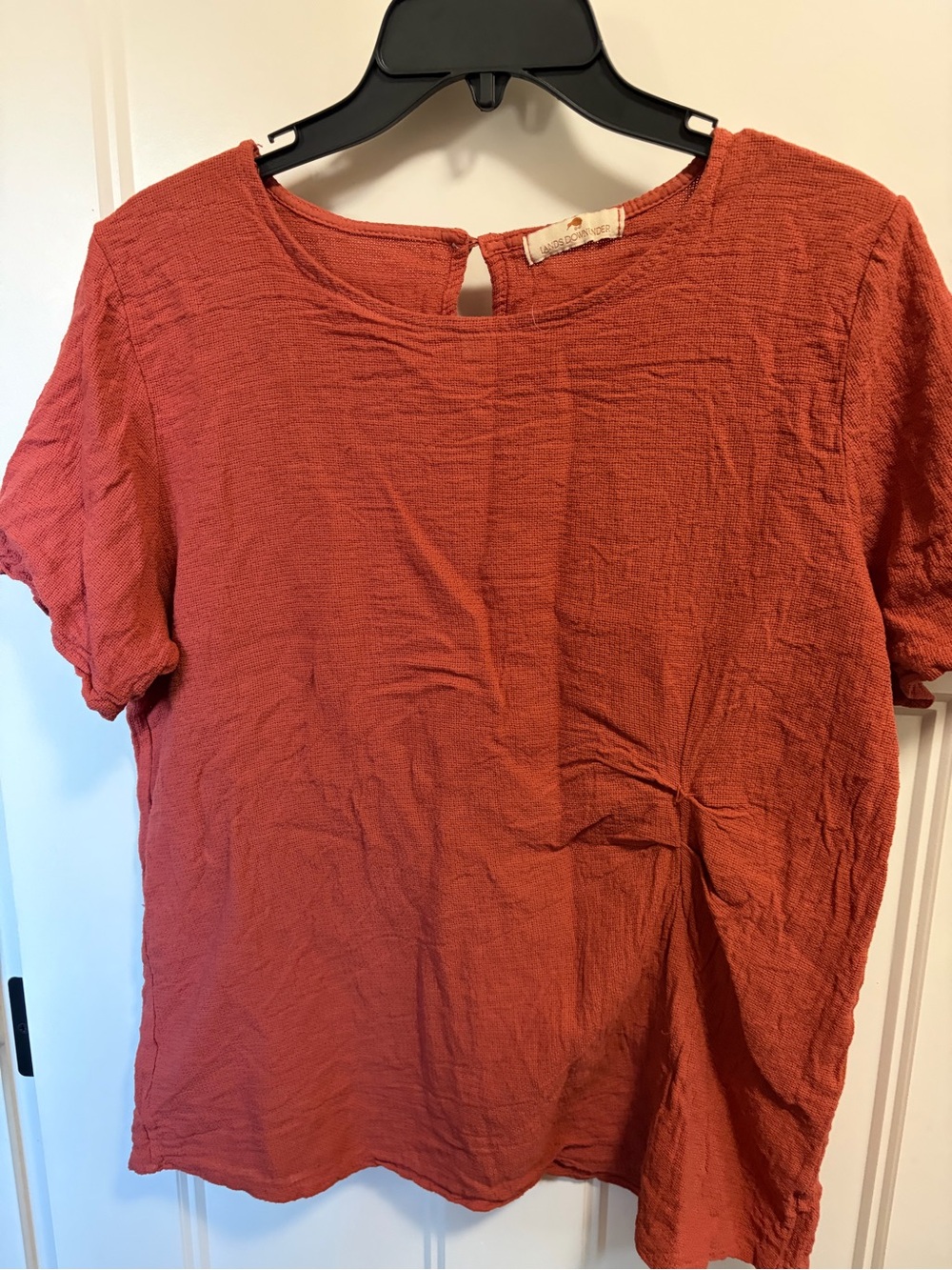 Women’s Textured Short Sleeve Blouse in Rust